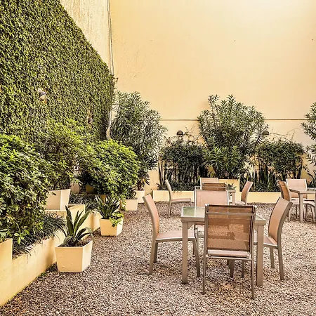 Cyan Recoleta Hotel-2